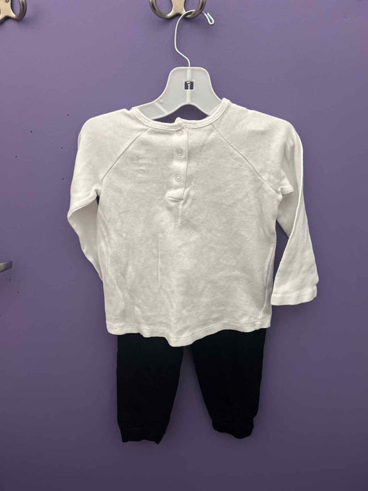 peace love world White Black Toddler Size 3T 2PCCasual