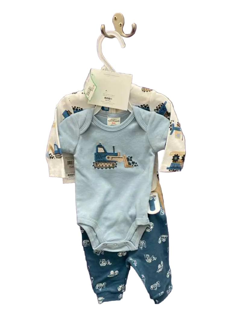 mini threads Cream Tan Infant Size 3 MO 3PC Casual