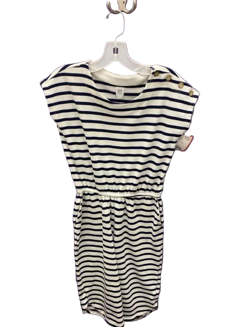 Gap (B) White Blue Youth Size 6-7 1PCCasual