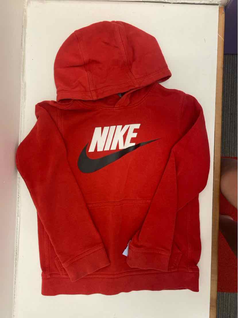Nike (B) Red Youth Size 8 Sweatshirt