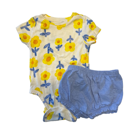 Outfit Old Navy Size 18-24M