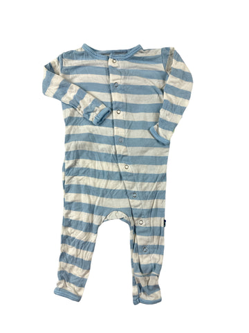 Outfit Kickee Pants Size 3-6M