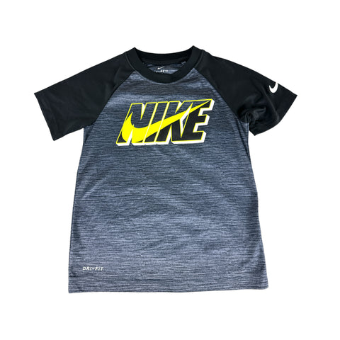 Shirt Nike Size 7