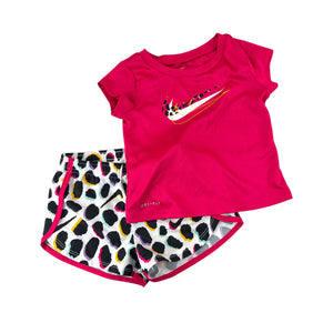 Outfit Nike Size 18M