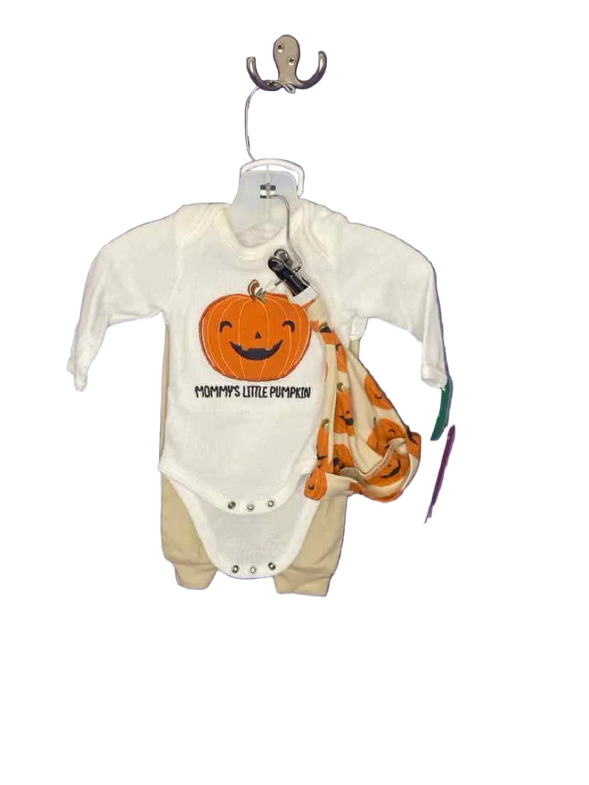 Chick Pea (B) White Infant Size 0-3 MO 3PC Casual
