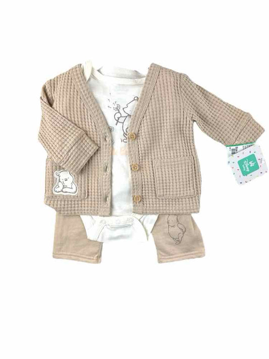 Disney (B) White Tan Infant Size 0-3 MO 3PC Casual