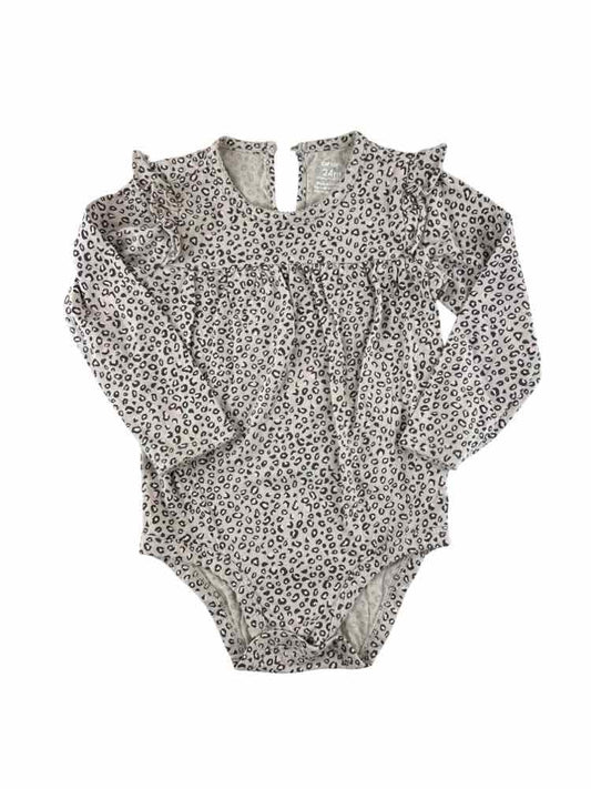Carters (C) Animal Print Infant Size 24 MO LSTop