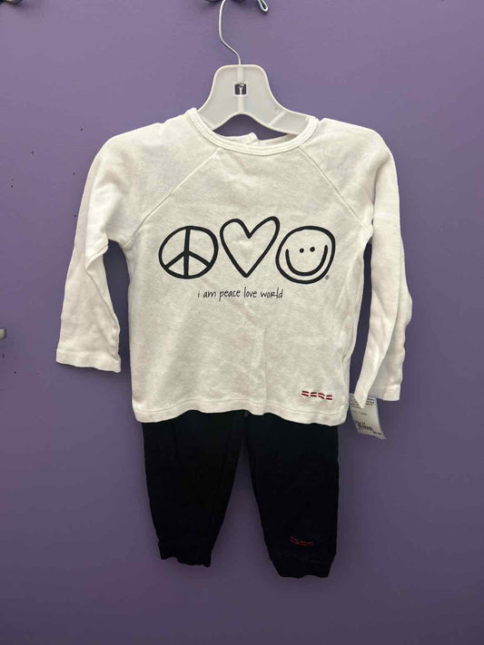 peace love world White Black Toddler Size 3T 2PCCasual