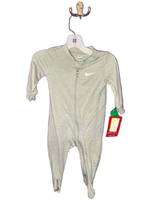 Nike (B) Green Infant Size 9 MO 1PCSleepwear