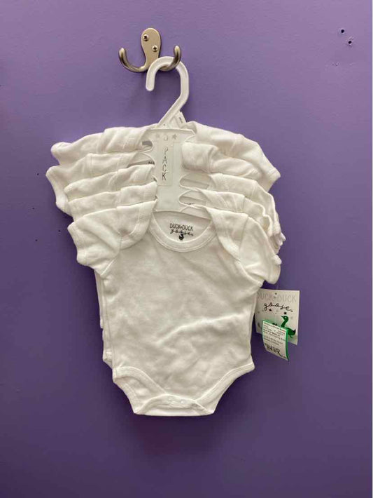 Duck Duck Goose (D) White Infant Size 0-3 MO Best Onesie